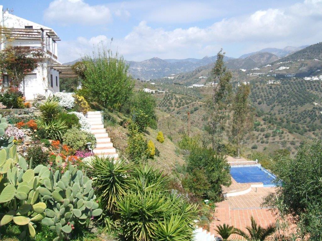 דירות פריחיליאנה Casa Del Cielo מראה חיצוני תמונה